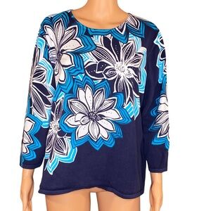 Alfred Dunner Blue and White Floral Top